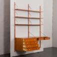 23240 Système d'étagères de bureau danois en teck avec un bureau flottant à tiroirs _ commode de Preben Sorensen, unité murale à 2 baies, années 1960-4