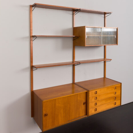 23252 Danish modular shelving system in teak with 3 cabinets _ 5 floating cabinets, Sorensen Cadovius style wall unit, Denmark, 1960s-16 23252 Danish modular shelving system in teak with 3 cabinets _ 5 floating cabinets, Sorensen Cadovius style wall unit, Denmark, 1960s-16