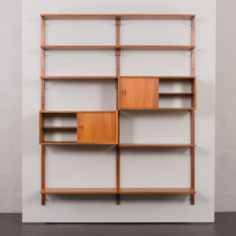 23263 Danish modular shelving system in teak with 2 sliding doors cabinets, Sorensen Cadovius style wall unit, Denmark, 1960s-6 23263 Danish modular shelving system in teak with 2 sliding doors cabinets, Sorensen Cadovius style wall unit, Denmark, 1960s-6
