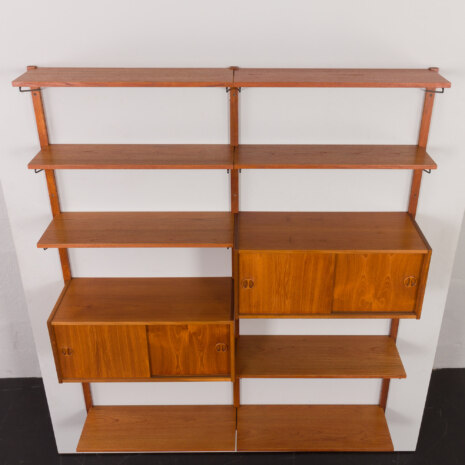 23263 Danish modular shelving system in teak with 2 sliding doors cabinets, Sorensen Cadovius style wall unit, Denmark, 1960s-9 23263 Danish modular shelving system in teak with 2 sliding doors cabinets, Sorensen Cadovius style wall unit, Denmark, 1960s-9