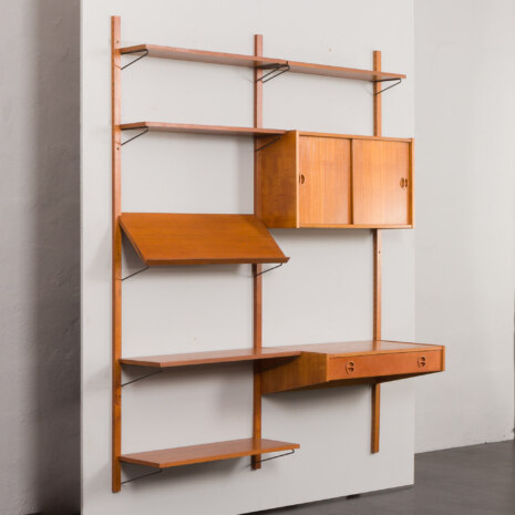 23264 shelving system Cado and Kristiansen style 19 23264 shelving system Cado and Kristiansen style 19