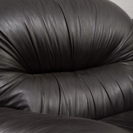 23277 Vintage Italian lounge chairs in black leatherette in Bellini style, 1970s-10 23277 Vintage Italian lounge chairs in black leatherette in Bellini style, 1970s-10