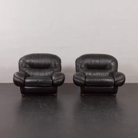 23277 Vintage Italian lounge chairs in black leatherette in Bellini style, 1970s-3 23277 Vintage Italian lounge chairs in black leatherette in Bellini style, 1970s-3