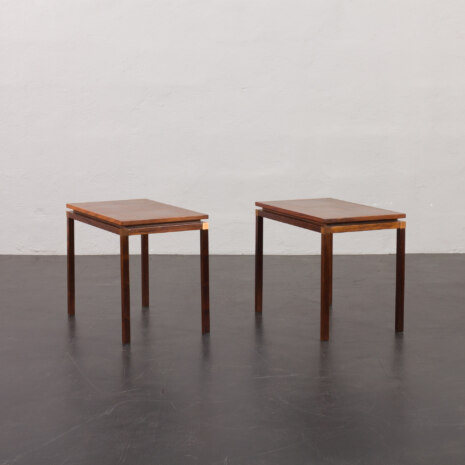 23342 zestaw dwóch małych stolików z drewna różanego-1 23342 zestaw dwóch małych stolików z drewna różanego-1