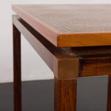 23342 zestaw dwóch małych stolików z drewna różanego-10 23342 zestaw dwóch małych stolików z drewna różanego-10