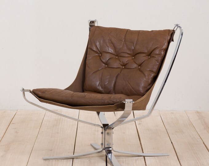 Falcon lounge chair in brown leather on chrome steel frame by Sigurd Ressel for Vatne Møbler, Norway, 1970s