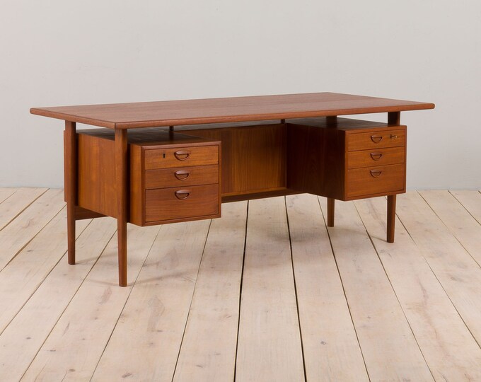 Danish executive desk in teak by Kai Kristiansen Model FM 60, 1960s