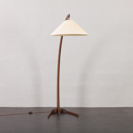 22221 Włoska łukowa lampa podłogowa w kolorze dębu-2 22221 Włoska łukowa lampa podłogowa w kolorze dębu-2