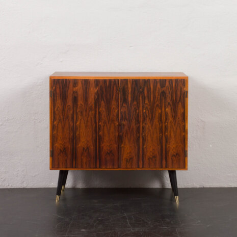 23124 Buffet en palissandre - armoire, années 1960-1 23124 Buffet en palissandre - armoire, années 1960-1