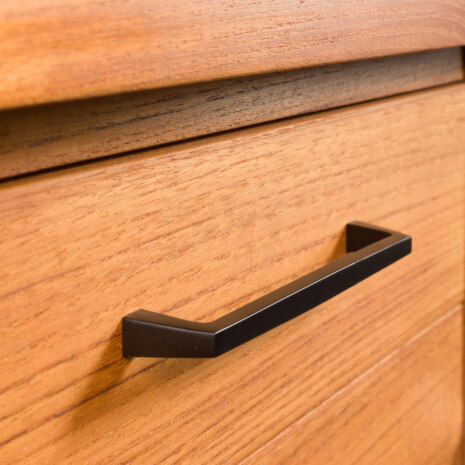 23150 Bureau scandinave autoportant en teck avec 3 tiroirs, Norvège 1960-12 23150 Bureau scandinave autoportant en teck avec 3 tiroirs, Norvège 1960-12