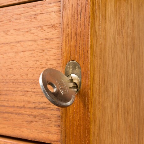 23150 Bureau scandinave autoportant en teck avec 3 tiroirs, Norvège 1960-14 23150 Bureau scandinave autoportant en teck avec 3 tiroirs, Norvège 1960-14