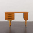 23150 Bureau scandinave autoportant en teck avec 3 tiroirs, Norvège 1960-5