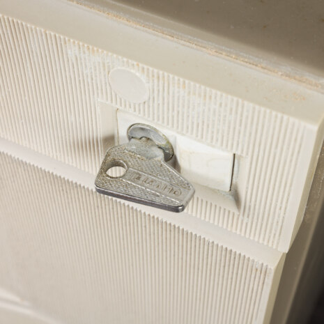 23188 Bureau Olivetti -13 23188 Bureau Olivetti -13