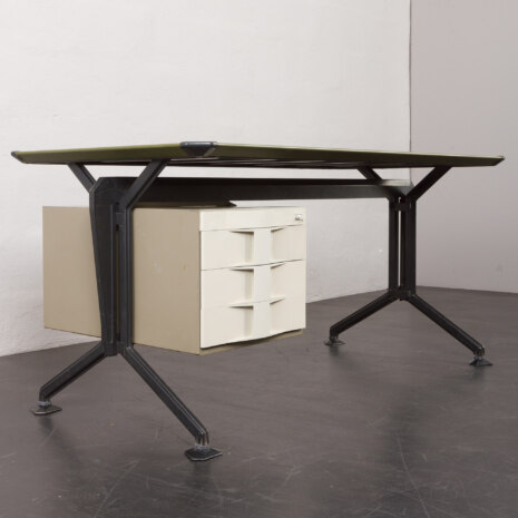 23188 Bureau Olivetti -17 23188 Bureau Olivetti -17