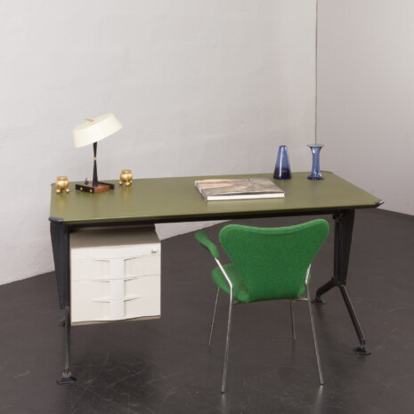 23188 Olivetti desk -2 23188 Olivetti desk -2