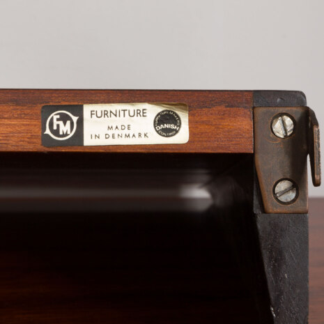 23326 Système d'étagères modulaires en bois de rose avec 5 armoires, unité murale à 3 travées par Kai Kristiansen, Danemark années 1960-27 23326 Système d'étagères modulaires en bois de rose avec 5 armoires, unité murale à 3 travées par Kai Kristiansen, Danemark années 1960-27