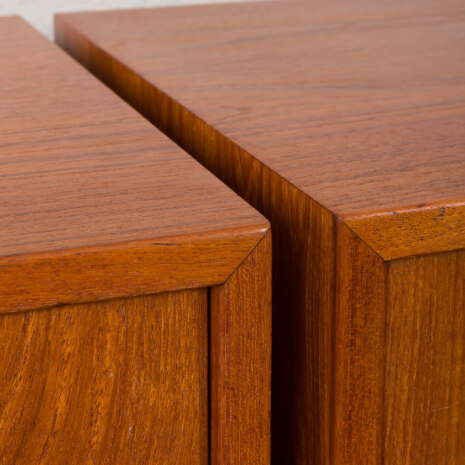 23328 Para szafek z drzwiami przesuwanymi Kai Kristiansen-14 23328 Para szafek z drzwiami przesuwanymi Kai Kristiansen-14