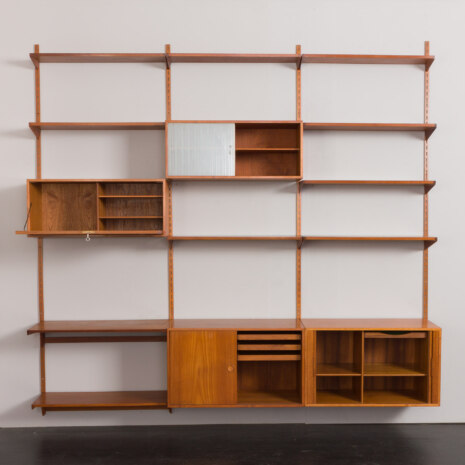 23331 Kai Kristiansen modular shelving system in teak w. 4 cabinets and 10 shelves-10 23331 Kai Kristiansen modular shelving system in teak w. 4 cabinets and 10 shelves-10