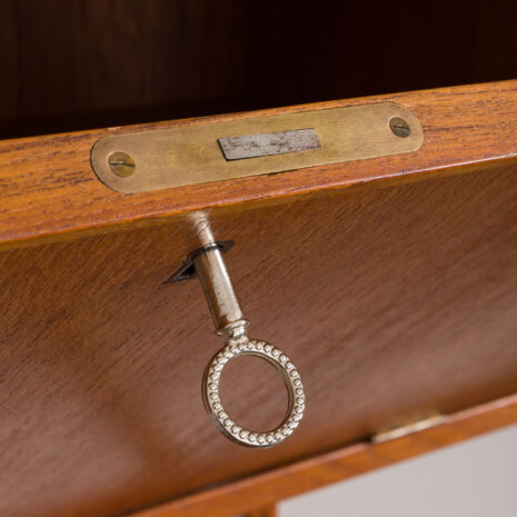 23331 Kai Kristiansen modular shelving system in teak w. 4 cabinets and 10 shelves-16 23331 Kai Kristiansen modular shelving system in teak w. 4 cabinets and 10 shelves-16