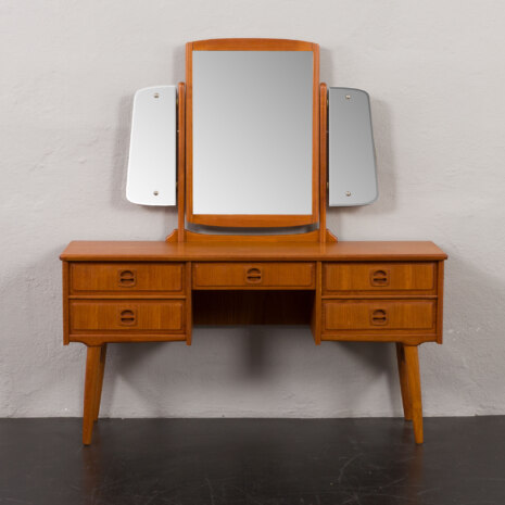 23361 toaletka z lustrem-3 23361 toaletka z lustrem-3