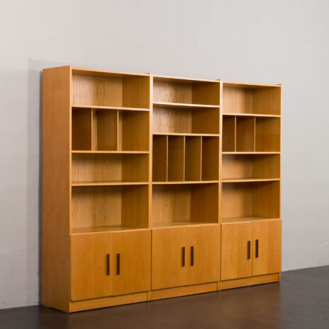 23406 Ib kofod Larsen Oak shelving system-3 23406 Ib kofod Larsen Oak shelving system-3
