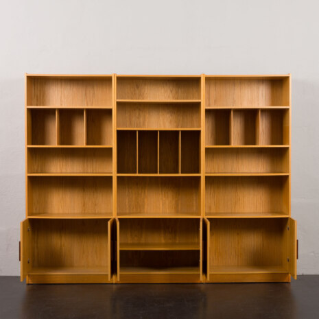 23406 Ib kofod Larsen Oak shelving system-5 23406 Ib kofod Larsen Oak shelving system-5