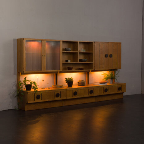22072 Norwegian dark Oak wall unit with brass details-3 22072 Norwegian dark Oak wall unit with brass details-3