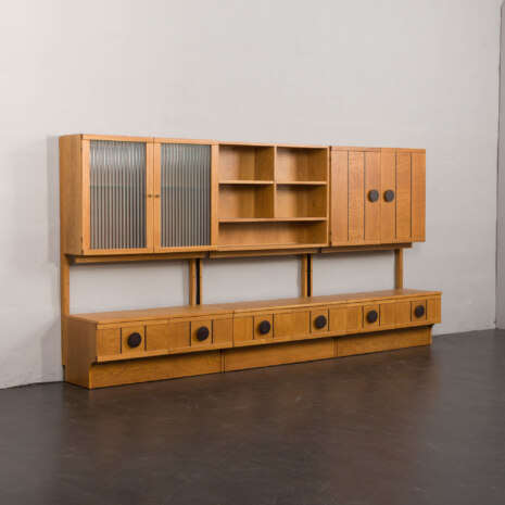 22072 Norwegian dark Oak wall unit with brass details-5 22072 Norwegian dark Oak wall unit with brass details-5