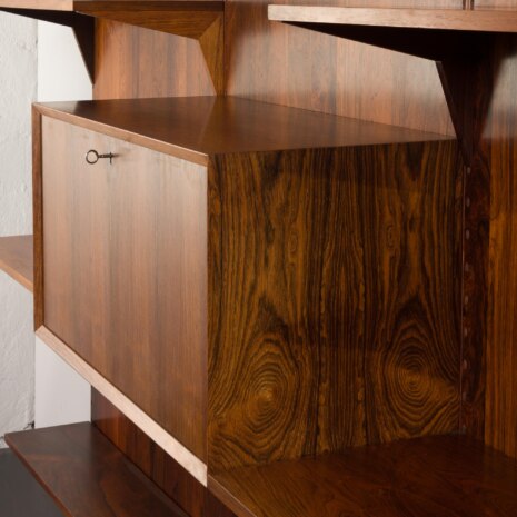 23322 Poul Cadovius 3 bay rosewood wallunit with secretarie-18 23322 Poul Cadovius 3 bay rosewood wallunit with secretarie-18
