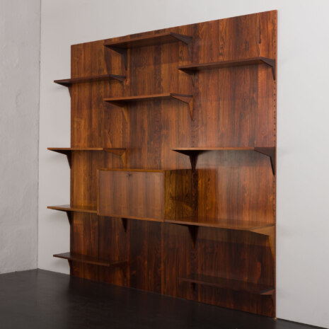 23322 Poul Cadovius 3 bay rosewood wallunit with secretarie-3 23322 Poul Cadovius 3 bay rosewood wallunit with secretarie-3