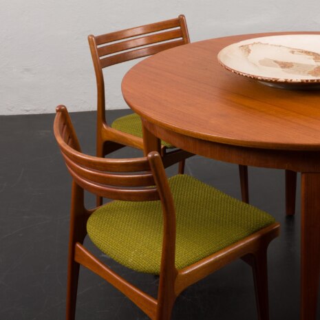 23337 set of 4 chairs in teak Johannes Andersen-3 23337 set of 4 chairs in teak Johannes Andersen-3