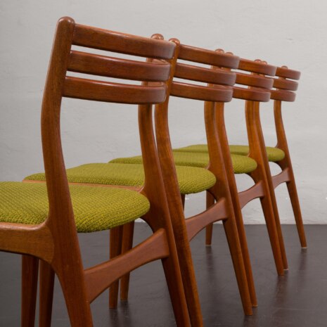 23337 set of 4 chairs in teak Johannes Andersen-6 23337 set of 4 chairs in teak Johannes Andersen-6
