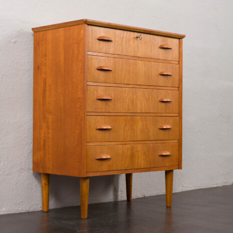 23385 Dresser-8 23385 Dresser-8