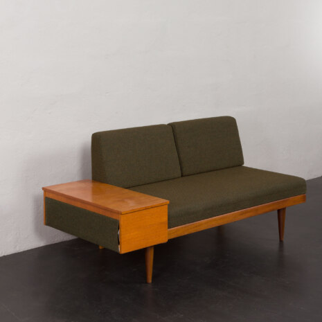 23386 Svane suit by Igmar Relling with two daybeds and a side table in original upholstery, Norway 1970s -A--19 23386 Svane suit by Igmar Relling with two daybeds and a side table in original upholstery, Norway 1970s -A--19