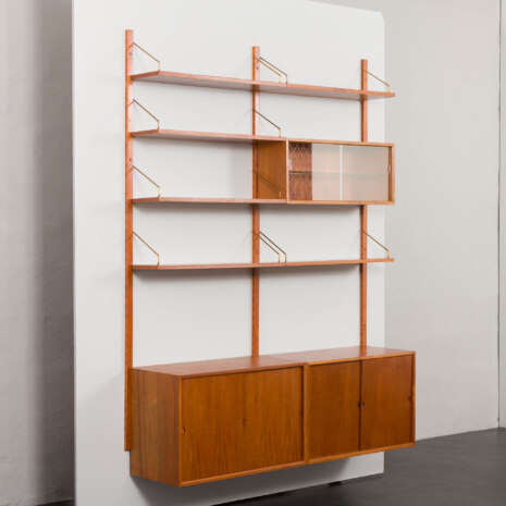 23220.1 Poul Cadovius Royal wall unit in teak for Cado, Denmark, 1960s-3 23220.1 Poul Cadovius Royal wall unit in teak for Cado, Denmark, 1960s-3