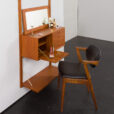 23363 Md century entry wall unit or a vanity in teak, Denmark 1960s.-14