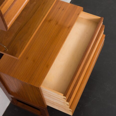 23495 Poul Cadovius free standing wall unit in walnut, Denmark 1960s-15 23495 Poul Cadovius free standing wall unit in walnut, Denmark 1960s-15