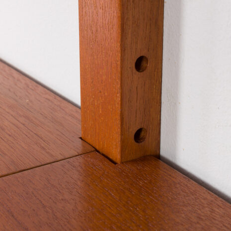 23506 Dänische Wandkommode aus Teakholz aus der Mitte des Jahrhunderts im Stil von Poul Cadovius, 1960er Jahre-14 23506 Dänische Wandkommode aus Teakholz aus der Mitte des Jahrhunderts im Stil von Poul Cadovius, 1960er Jahre-14