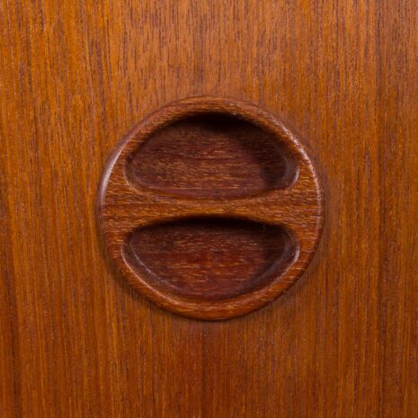 23528 toaletka-8 23528 toaletka-8