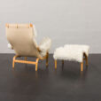 23536 Pernilla lounge chair with footstool by Bruno Mathsson in natural sheepskin-3