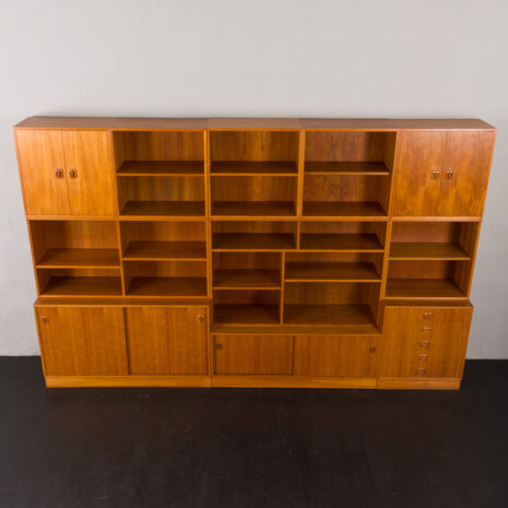 23538 Danish extra large mid century teak modular bookcase in the style of Borge Mogensen, 1970s-12 23538 Danish extra large mid century teak modular bookcase in the style of Borge Mogensen, 1970s-12