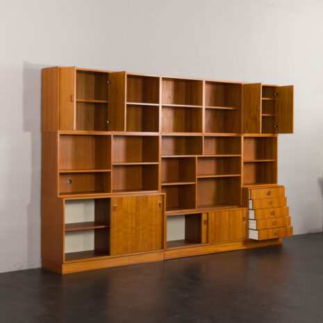 23538 Danish extra large mid century teak modular bookcase in the style of Borge Mogensen, 1970s-3 23538 Danish extra large mid century teak modular bookcase in the style of Borge Mogensen, 1970s-3