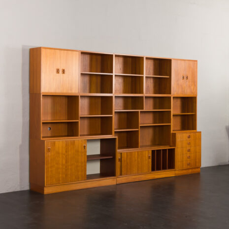 23538 Danish extra large mid century teak modular bookcase in the style of Borge Mogensen, 1970s-4 23538 Danish extra large mid century teak modular bookcase in the style of Borge Mogensen, 1970s-4