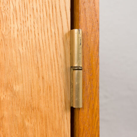 23541 Christen Hvidt solid oak cabinet for Soborg Mobelfabrik, Denmark 1970s-13 23541 Christen Hvidt solid oak cabinet for Soborg Mobelfabrik, Denmark 1970s-13