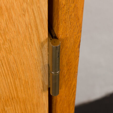 23541 Christen Hvidt solid oak cabinet for Soborg Mobelfabrik, Denmark 1970s-14 23541 Christen Hvidt solid oak cabinet for Soborg Mobelfabrik, Denmark 1970s-14