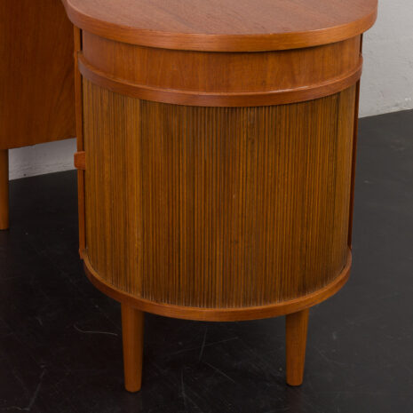 23544 desk -13 23544 desk -13