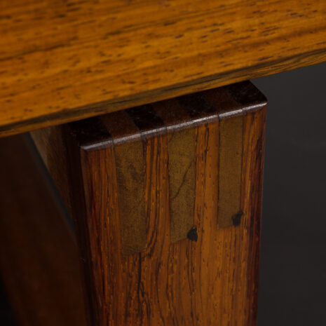 23560 Mid-Century Rosewood Freestanding Desk by Torben Valeur _ Henning Jensen for Dyrlund, 1960s-15 23560 Mid-Century Rosewood Freestanding Desk by Torben Valeur _ Henning Jensen for Dyrlund, 1960s-15