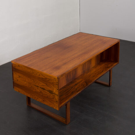23560 Mid-Century Rosewood Freestanding Desk by Torben Valeur _ Henning Jensen for Dyrlund, 1960s-9 23560 Mid-Century Rosewood Freestanding Desk by Torben Valeur _ Henning Jensen for Dyrlund, 1960s-9
