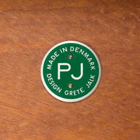 23137 Grete Jalk for P. Jeppesen. Cirkulært spisebord af palisander m- udtræk, model _PJ 2-5_-17 23137 Grete Jalk for P. Jeppesen. Cirkulært spisebord af palisander m- udtræk, model _PJ 2-5_-17