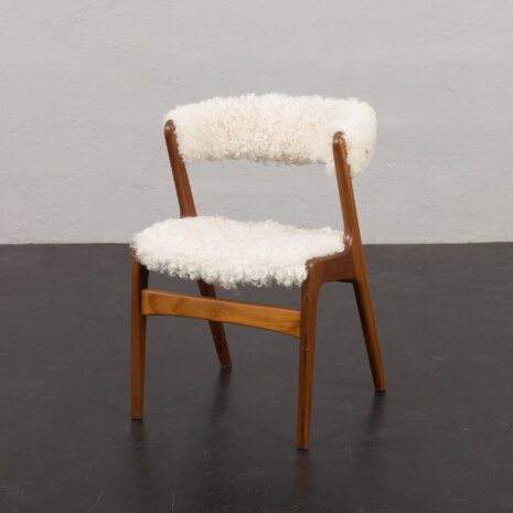 23249 Kai Kristiansen fire chair in sheepskin, Denmark 1960s-3 23249 Kai Kristiansen fire chair in sheepskin, Denmark 1960s-3